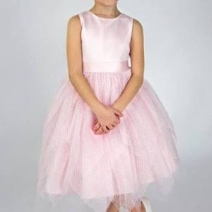 Us Angels flower girl/ fancy dress sz 2T